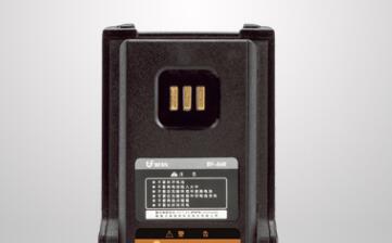 如何給對講機(jī)充電？